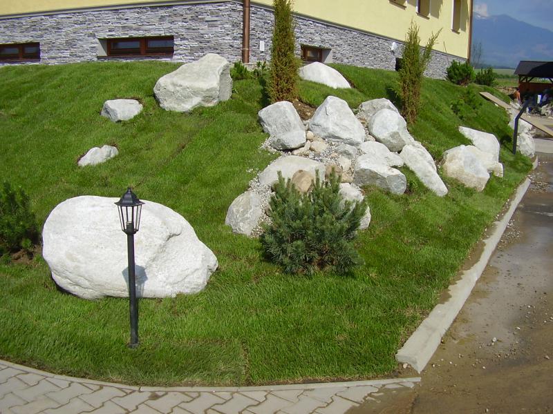 Vek Lomnica II