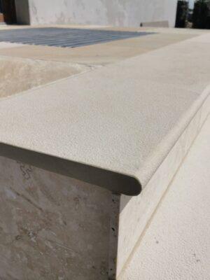 Pieskovec Mint bazénový lem 100x25 cm, hr. 3 cm