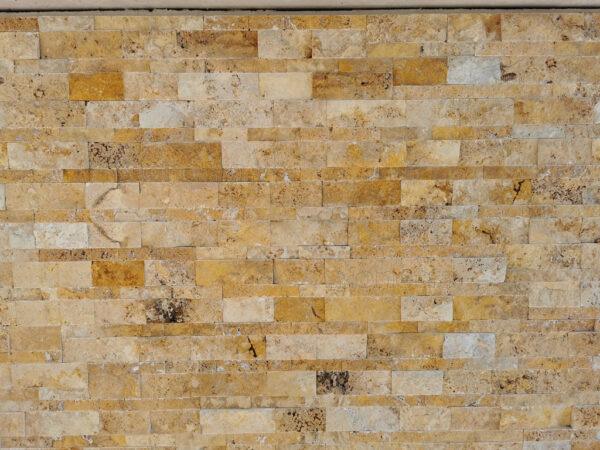 Travertín Gold panel 60 cm x 15 cm x 1,5 – 2,5 cm