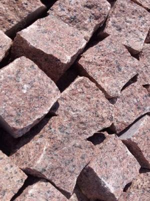 1622_8-11-cm Červená žula dlažobné kocky 4/6 cm - 9 m2/t