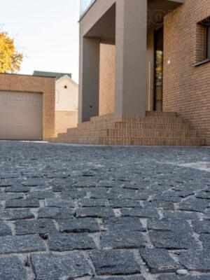 1637-5_lr-0466-copy Čierna žula dlažobné kocky 10/10/5 cm - 9 m2/t