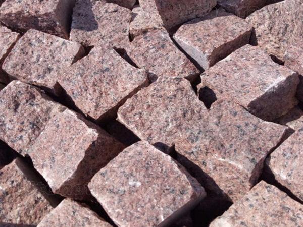 1643_8-11-cm Červená žula dlažobné kocky 10/10/5 cm - 9 m2/t