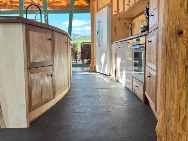 Bridlica Black Mamba 90 cm x 60 cm x 1 cm