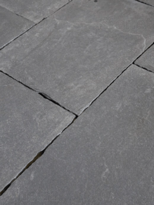 Vápenec Morgan black 60 cm x 40 cm x 2,2 cm, omieľaný