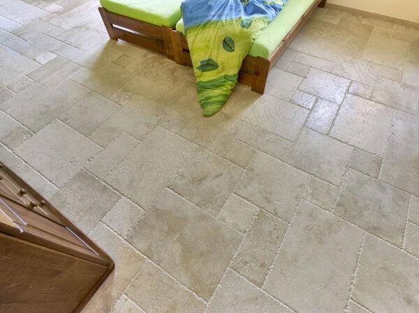 Travertín Classic francúzsky vzor hr. 1,2 cm - sekané hrany