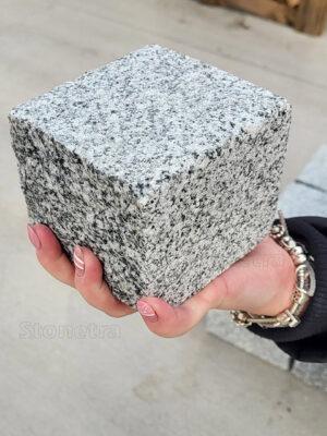 Žula šedá 2x rezaná kocka 10/10/9 cm