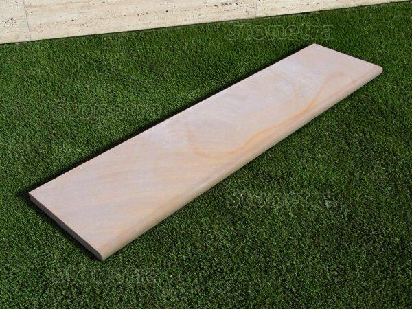 2369_parapet-schodnica-na-mieru-z-prirodneho-kamena-pieskovec-camel Pieskovec Camel rezaný schod / parapet 150 cm x 35 cm x 3 cm