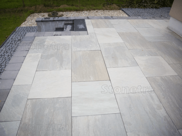 446_4l0a4696 Pieskovec Grey románsky vzor hr. 2,2 cm - kalibrovaný