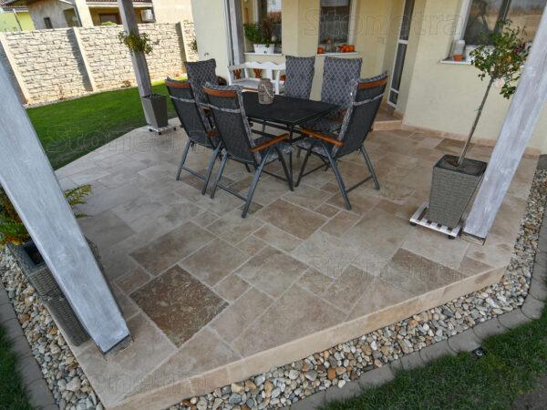 Travertín Noche francúzsky vzor hr. 1,2 cm - sekané hrany