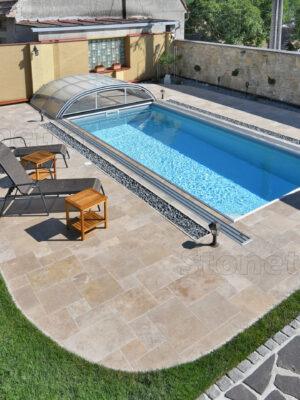 505-26_luxusna-bazenova-dlazba-z-travertinu-kamenskalica-sk-kamenna-dlazba-k-bazenu-dlazba-na-terasu-dlazba-okolo-bazena Travertín Noche francúzsky vzor hr. 3 cm - omieľaný