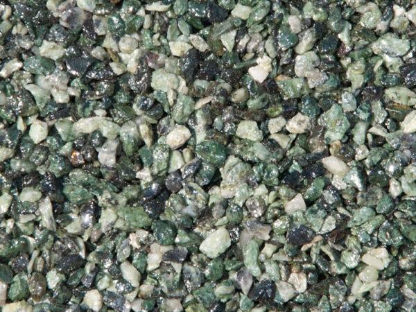 829_verde-alpi-36 Verde Alpi - kameň pre kamenný koberec Velikost: Verde Alpi - 3-6mm - pre kamenný koberec,bal.25kg